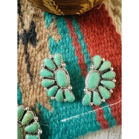 Navajo Sterling Silver & Turquoise Cluster Necklace and Earring Set - Picture 5 of 8